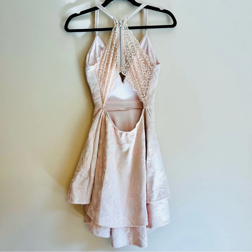 Honey and Rosie Dress Blush Pink Barbie Feminine Embroidered Glitter Lace Peplum - Picture 3 of 8